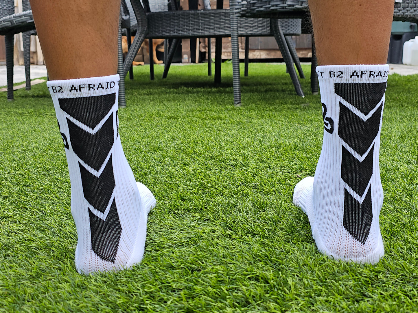 BTWO grip socks